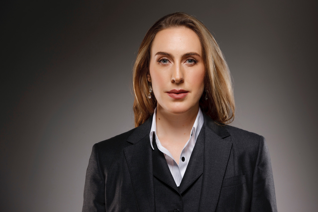 Dr. Ruth Gibson - Press Headshot